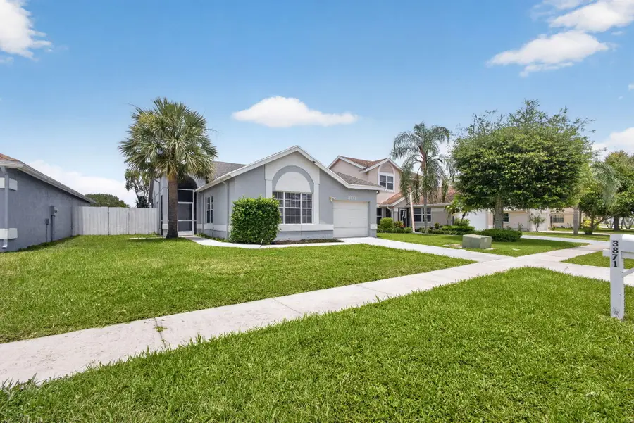 3871 Circle Lake Drive, West Palm Beach, FL 33417 - #3