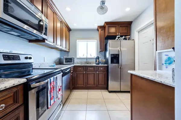 200 Waterway Drive S #309, Lantana, FL 33462