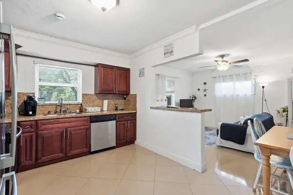 1914 Sheridan Street, Hollywood, FL 33020
