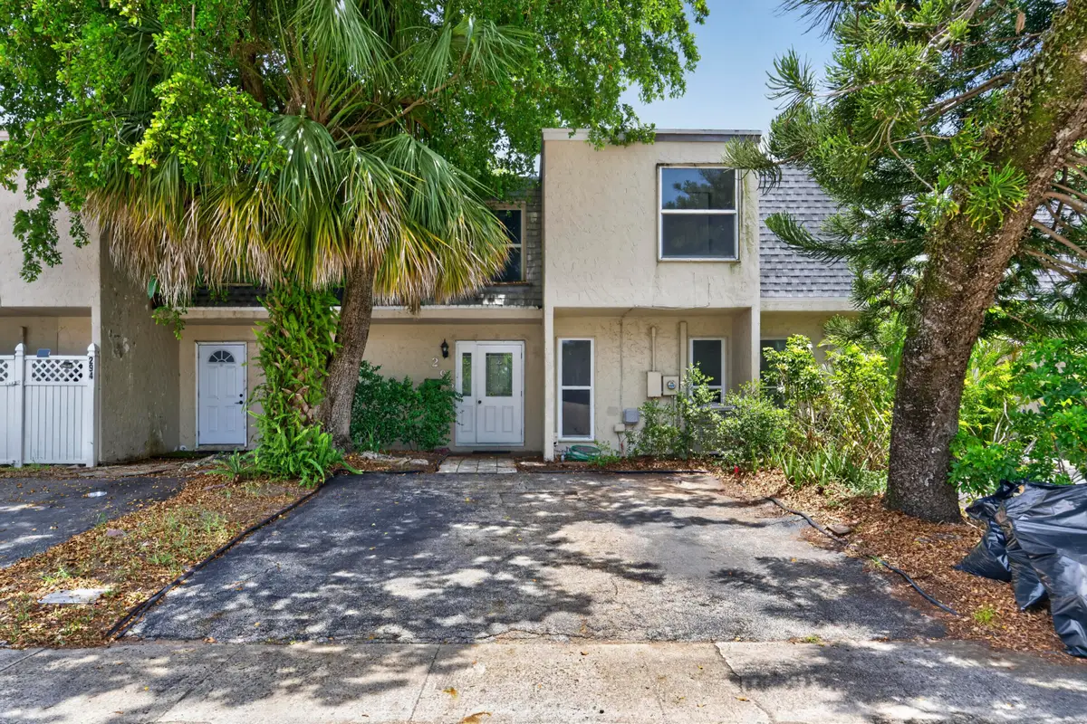 292 Sunshine Drive #292, Coconut Creek, FL 33066 - #1