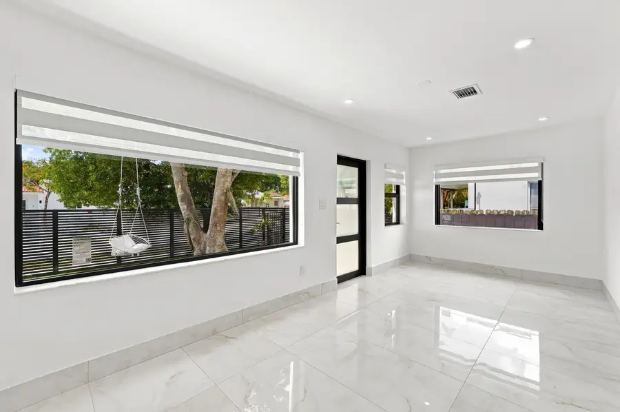 2239 SW 10th Street, Miami, FL 33135 - #3
