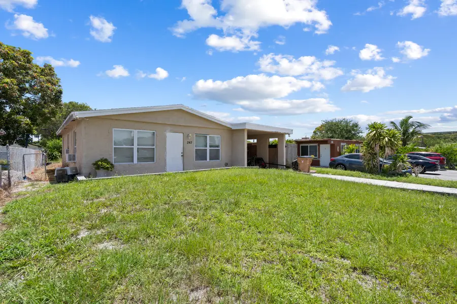 242 SW 3rd Street, Deerfield Beach, FL 33441 - #2