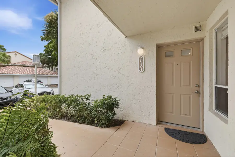 20101 Glenmoor Drive, West Palm Beach, FL 33409 - #2