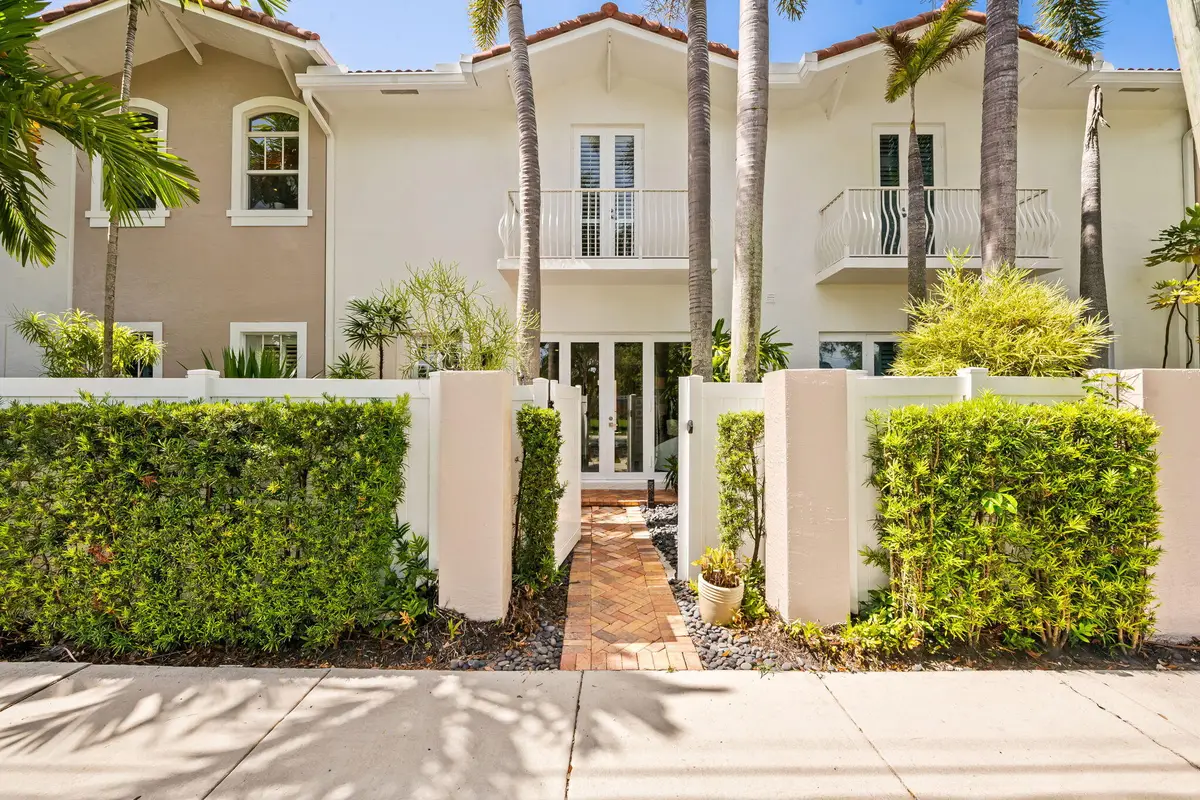 3446 NE 13th Avenue, Oakland Park, FL 33334 - #1