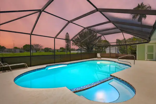 502 NW Kilpatrick Avenue, Port St Lucie, FL 34983