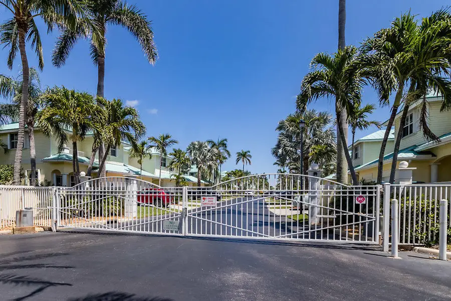 117 Barefoot Cove, Hypoluxo, FL 33462 - #2