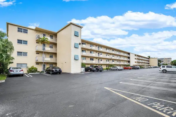 2615 NE 3rd Court #308, Boynton Beach, FL 33435