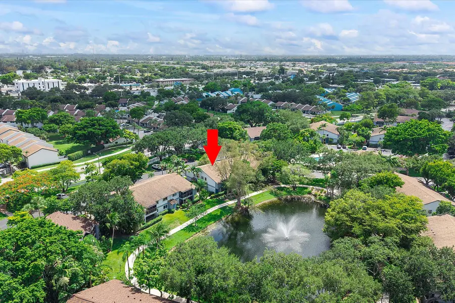 2705 S Oakland Forest Drive #104, Oakland Park, FL 33309 - #3