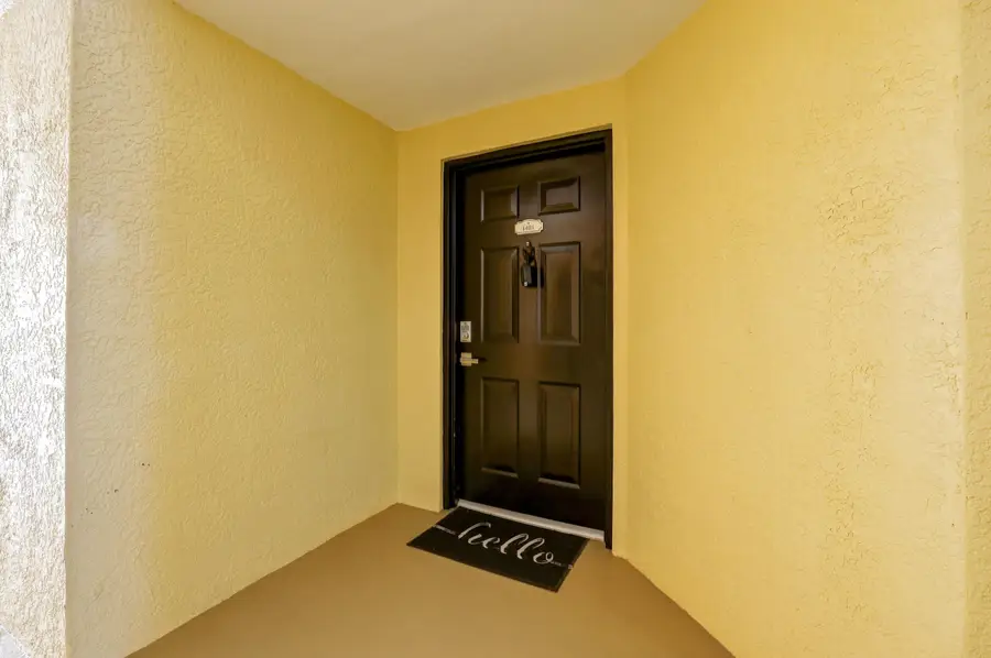 17100 N Bay Road #1401, Sunny Isles Beach, FL 33160 - #3