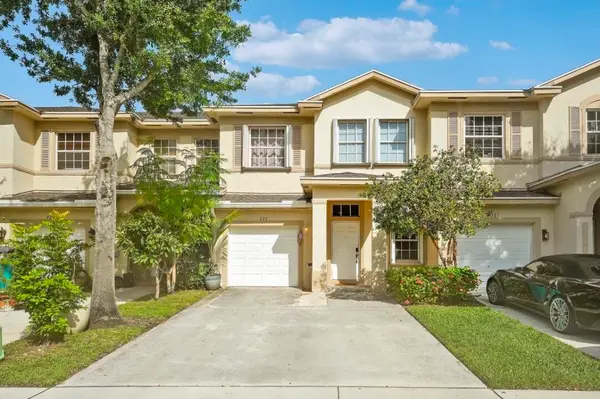 323 Spruce Street #323, Boynton Beach, FL 33426