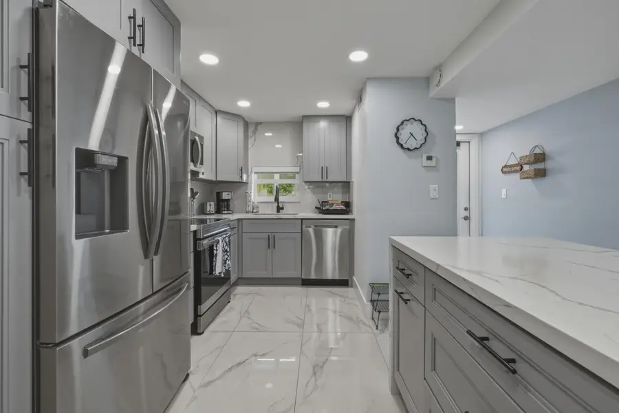 9823 S Hollybrook Lake Drive #104, Pembroke Pines, FL 33025 - #2