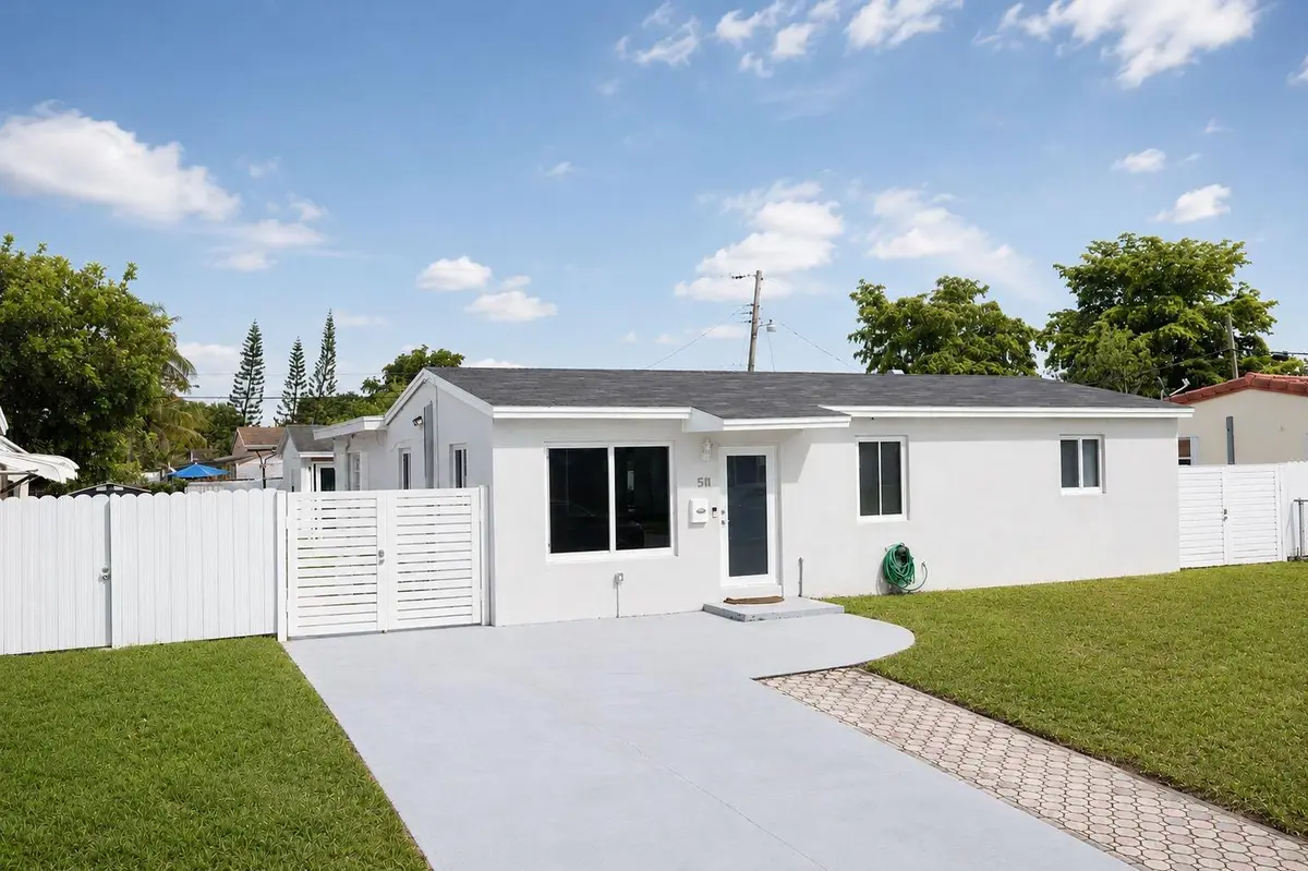 511 N 69th Way, Hollywood, FL 33024 - #1