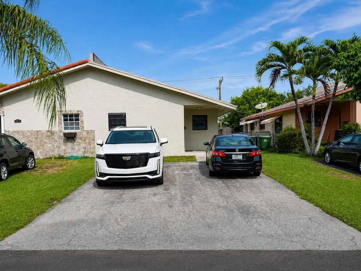 1115 NE 1st Court #B, Hallandale Beach, FL 33009 - #1