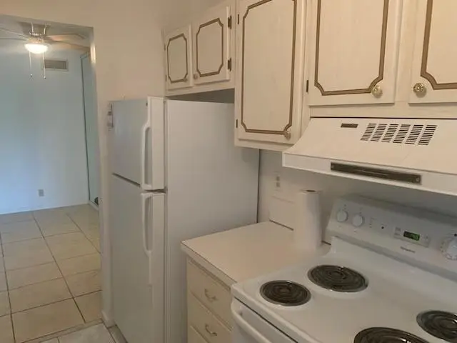270 Layne Boulevard #308, Hallandale Beach, FL 33009 - #2