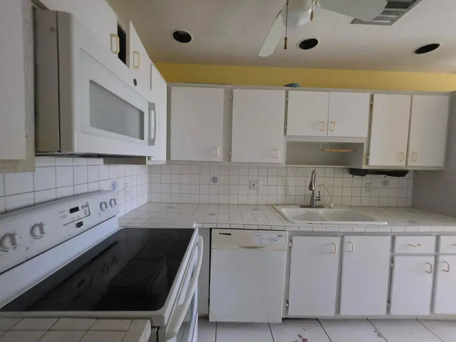 1131 Calamondin Terrace #101, Delray Beach, FL 33445 - #3