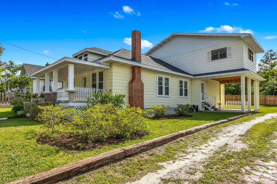 453 Bell Avenue, Brooksville, FL 34601 - #2