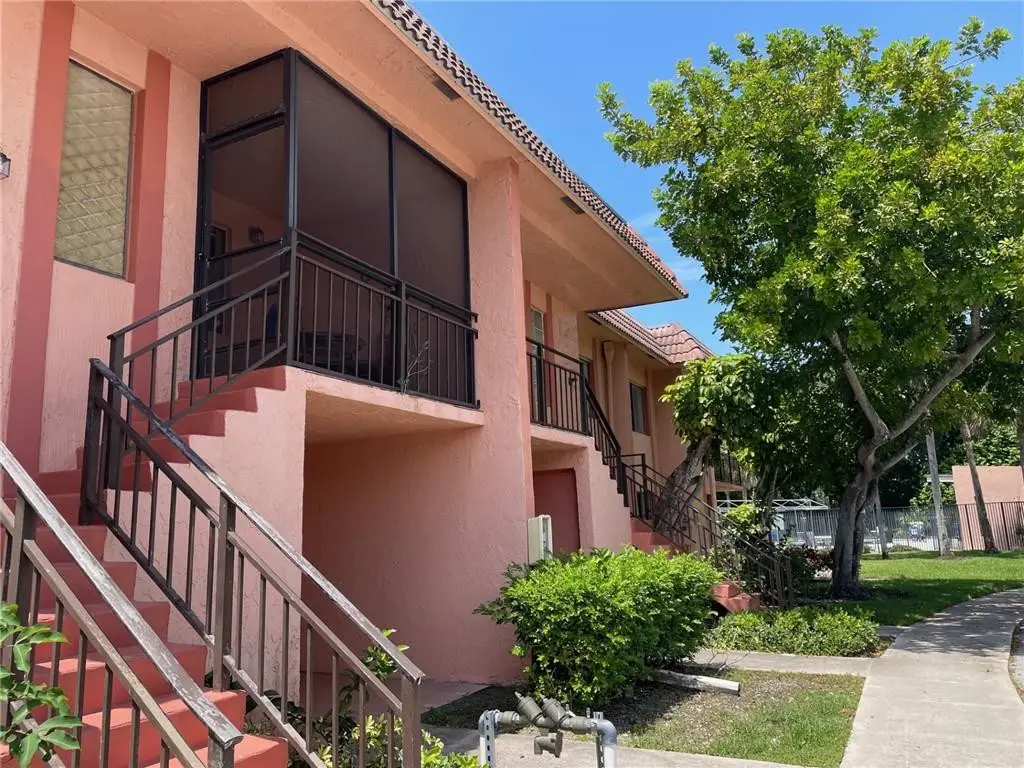 235 Lakeview Drive #102, Weston, FL 33326 - #1
