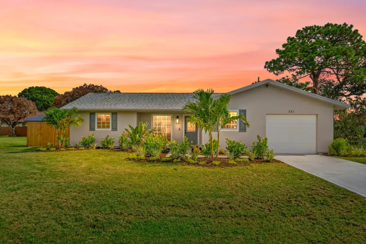 581 SE Crescent Avenue, Port Saint Lucie, FL 34984 - #1
