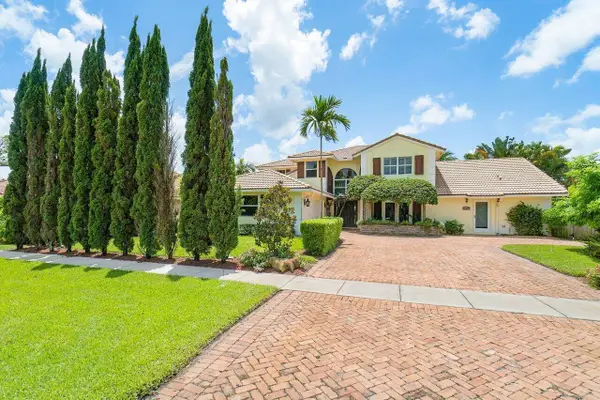 14324 Paddock Drive, Wellington, FL 33414