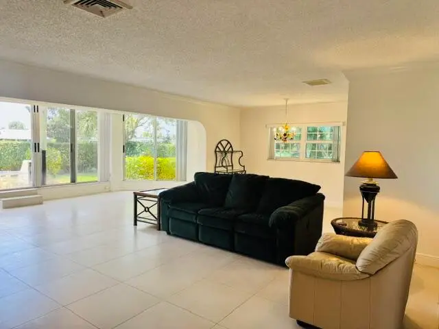 340 Orange Tree Drive, Atlantis, FL 33462 - #3