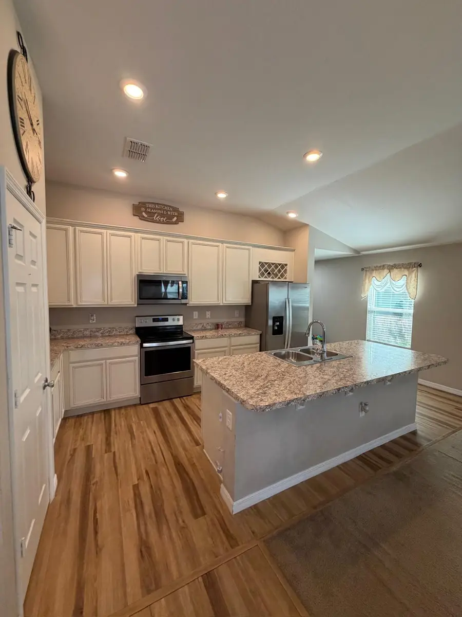 5670 NW Pine Trail Circle, Port Saint Lucie, FL 34983 - #3