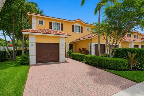 1702 SW 81st Terrace, North Lauderdale, FL 33068