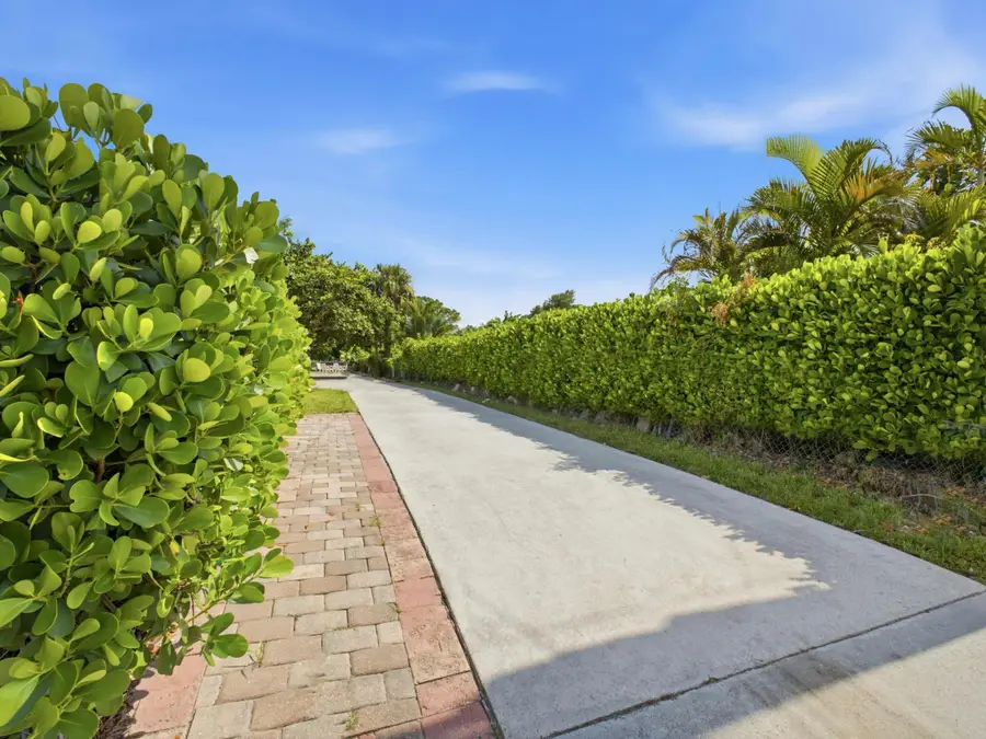 4626 Schall Road, West Palm Beach, FL 33409 - #2