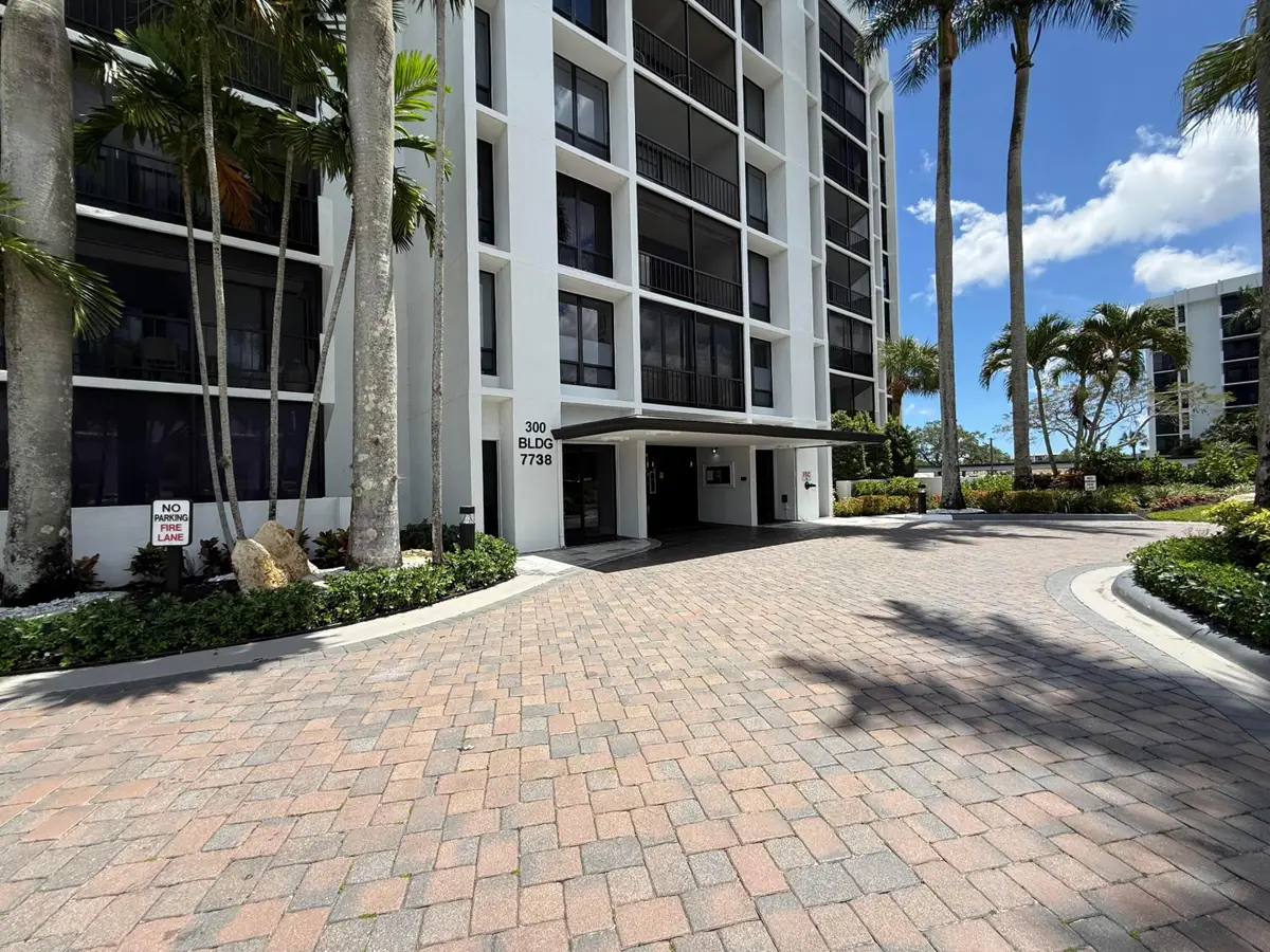 7738 Laakeside Boulevard #373, Boca Raton, FL 33434 - #1