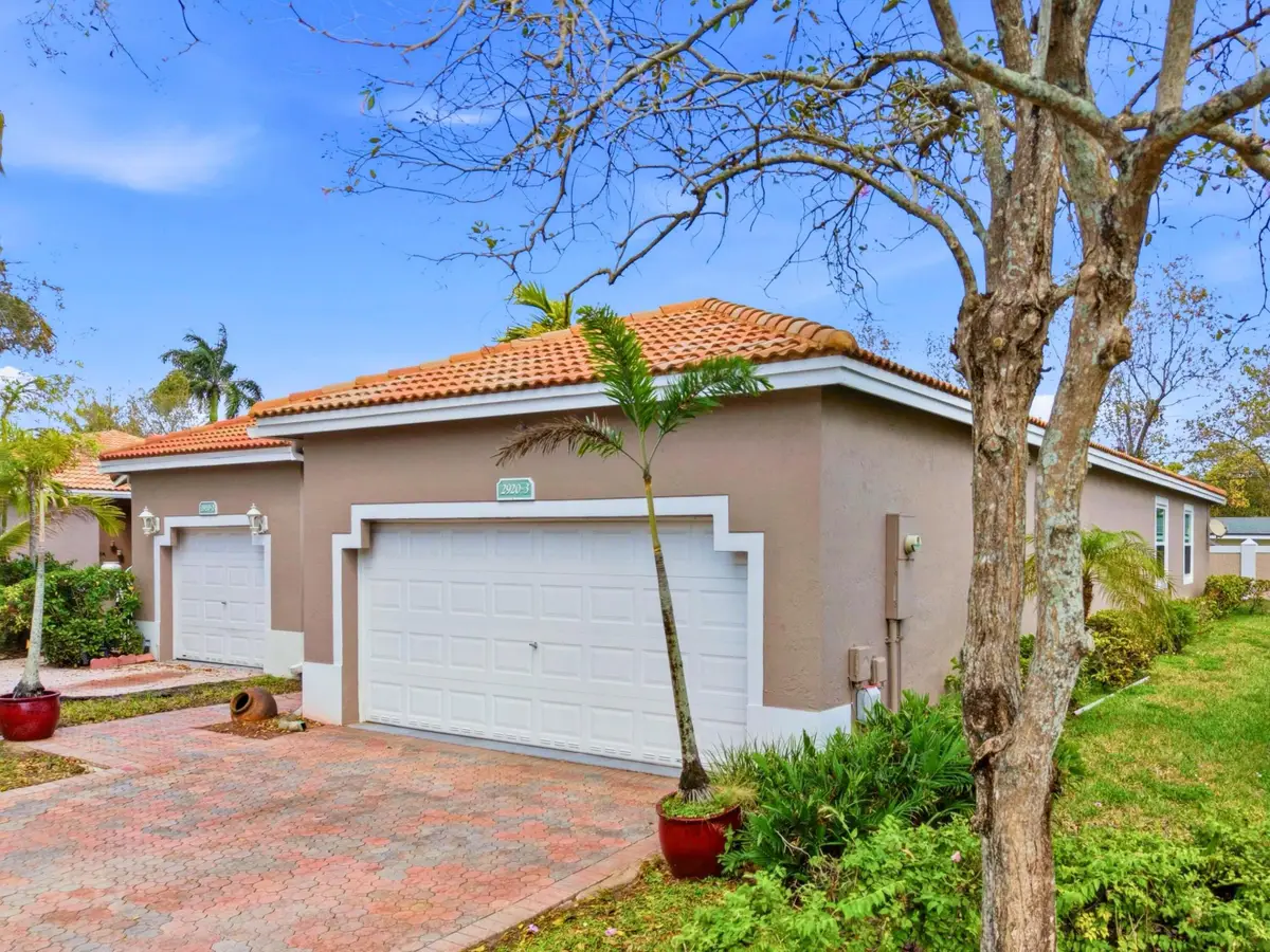 2920 E Aragon Boulevard #3, Sunrise, FL 33313 - #1