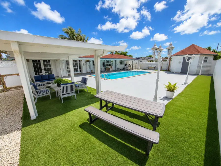7120 SW 13th Street, Pembroke Pines, FL 33023 - #2