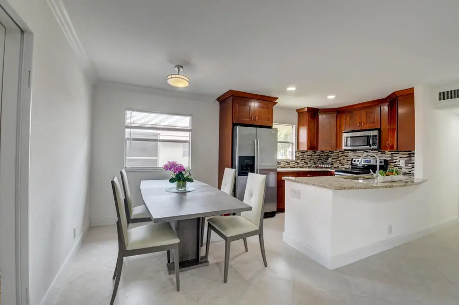 468 Saxony J, Delray Beach, FL 33446 - #2