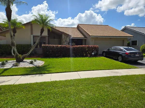 700 NW 102nd Way, Plantation, FL 33324