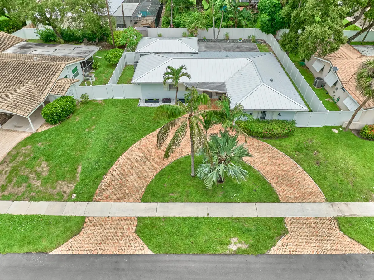 683 SW 2nd Street, Boca Raton, FL 33486 - #1