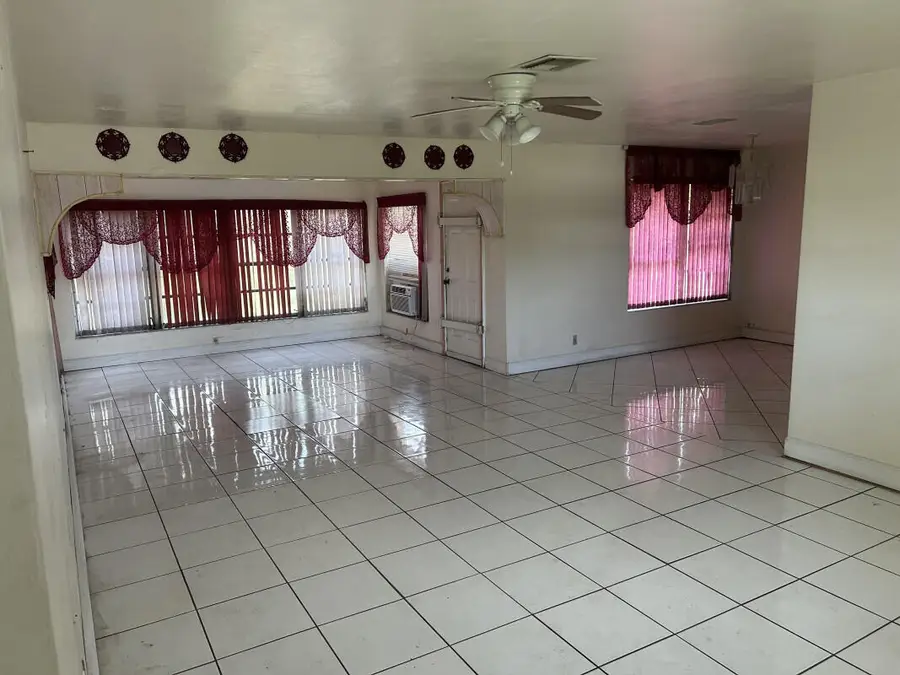 773 W Dayton Circle, Fort Lauderdale, FL 33312 - #2
