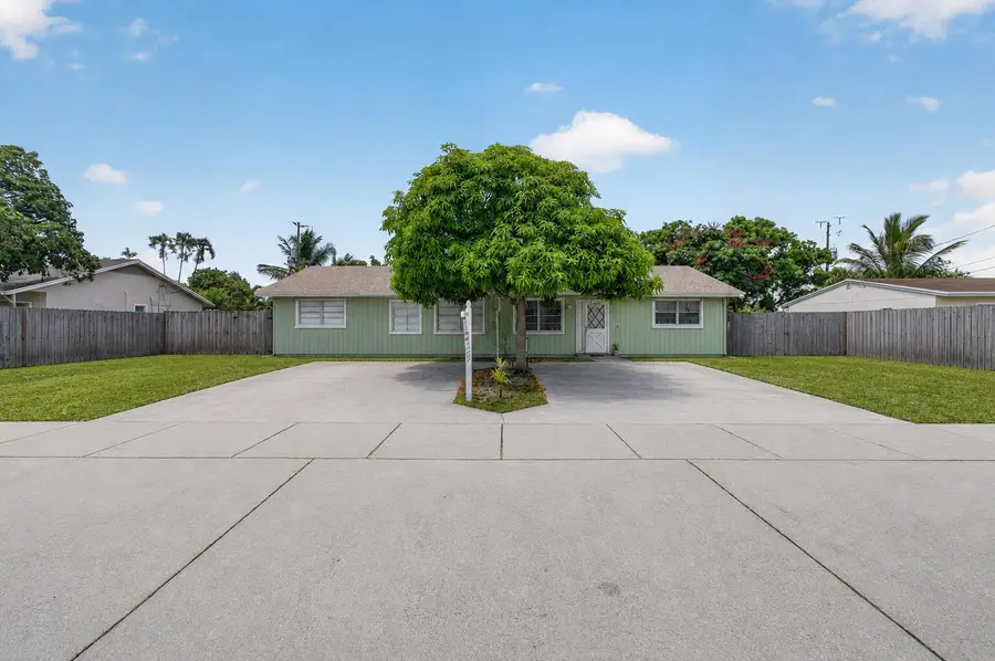 3088 Prince Drive, Lake Worth, FL 33461 - #2