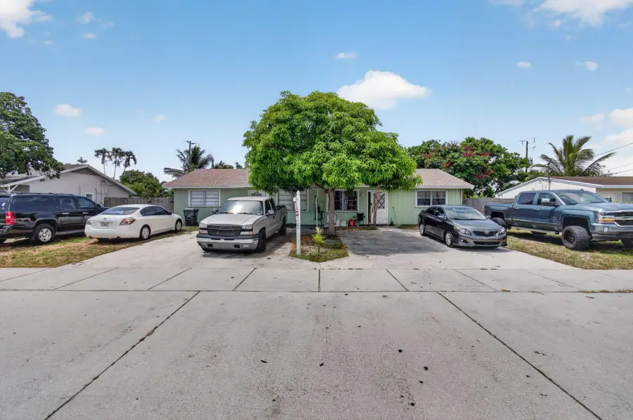 3088 Prince Drive, Lake Worth, FL 33461 - #3