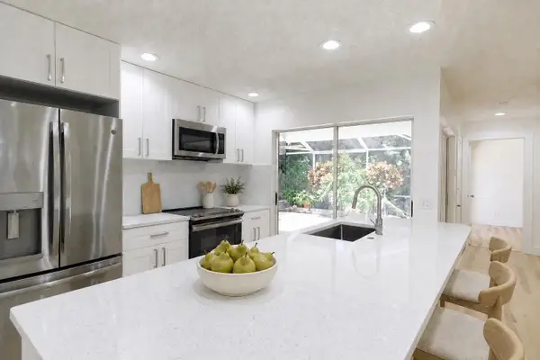 1202 Silverleaf Oak Court, Palm Beach Gardens, FL 33410