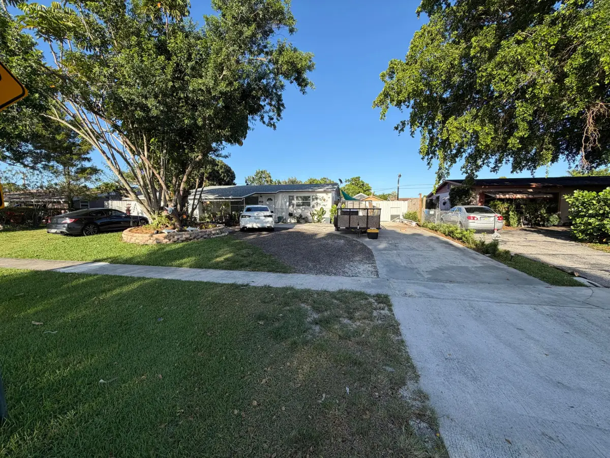 912 Montego Drive, West Palm Beach, FL 33415 - #1