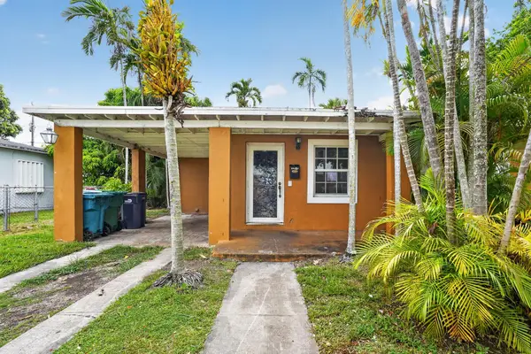 14621 Lincoln Boulevard, Miami, FL 33176