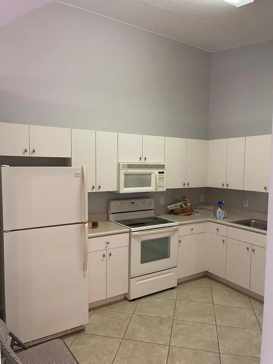 2551 Man Of War, West Palm Beach, FL 33411 - #3