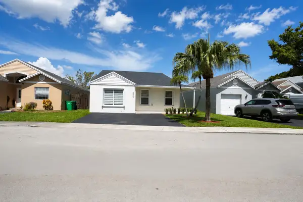 249 SW 159th Avenue, Sunrise, FL 33326