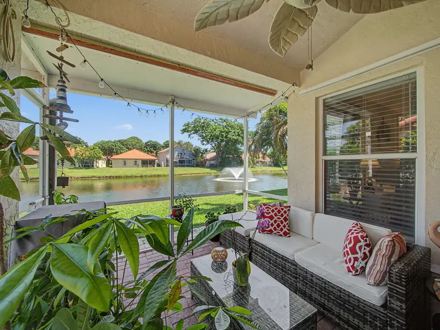 1019 Via Jardin, Riviera Beach, FL 33418 - #3