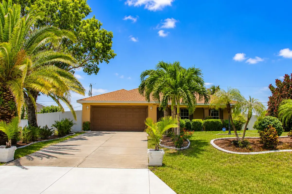 1206 NE 5th Avenue, Cape Coral, FL 33909 - #1