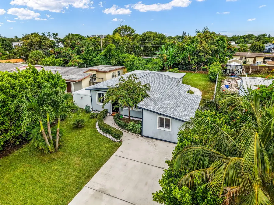 218 Glouchester Street, Boca Raton, FL 33487 - #2