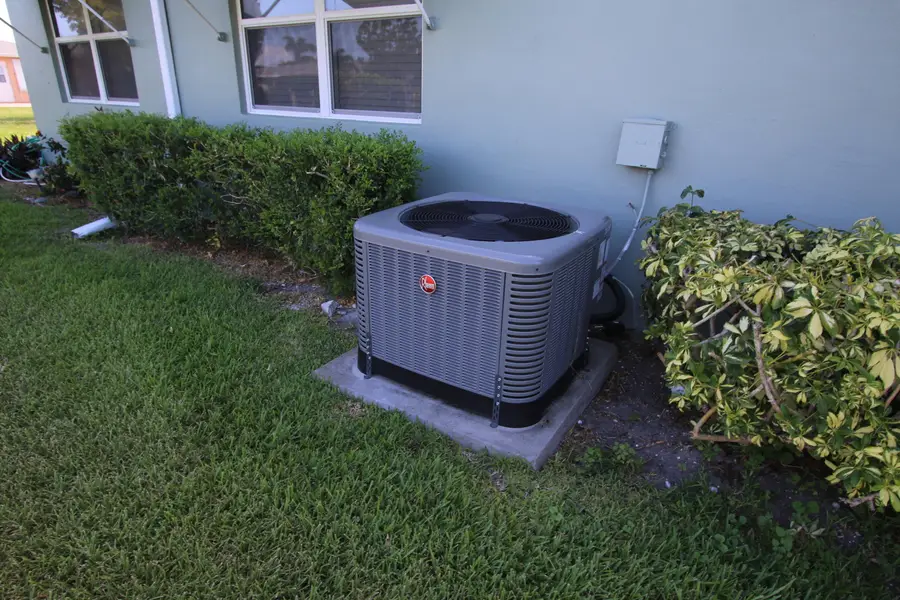 190 South Boulevard, Boynton Beach, FL 33435 - #3