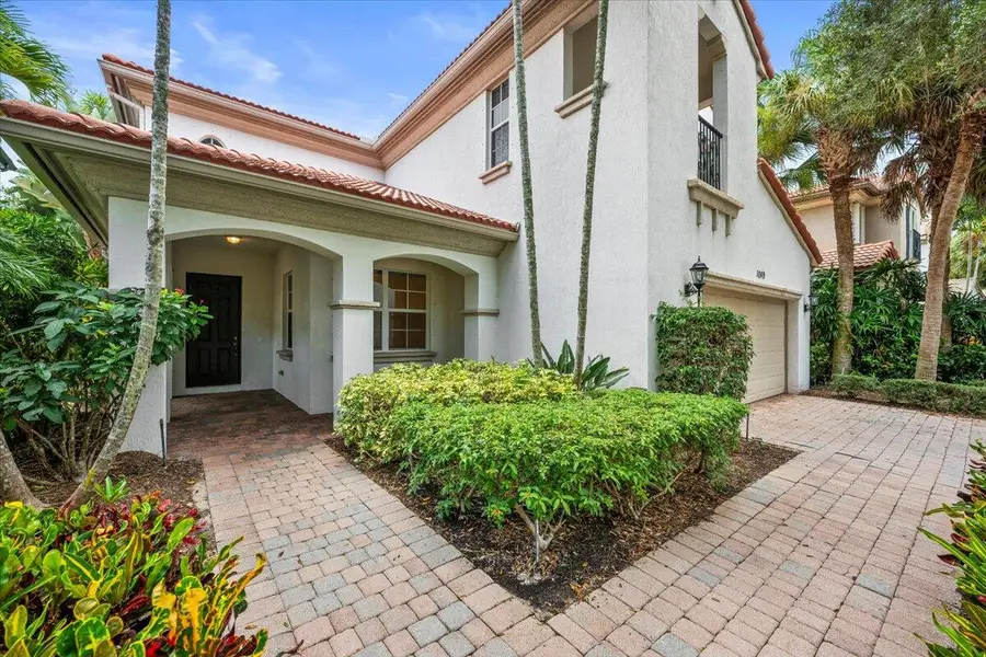 1049 Vintner Boulevard, Palm Beach Gardens, FL 33410 - #3