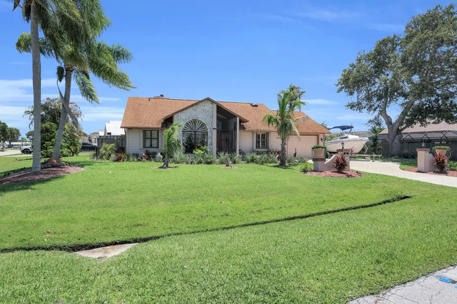 2698 SE Calusa Avenue, Port Saint Lucie, FL 34952 - #3