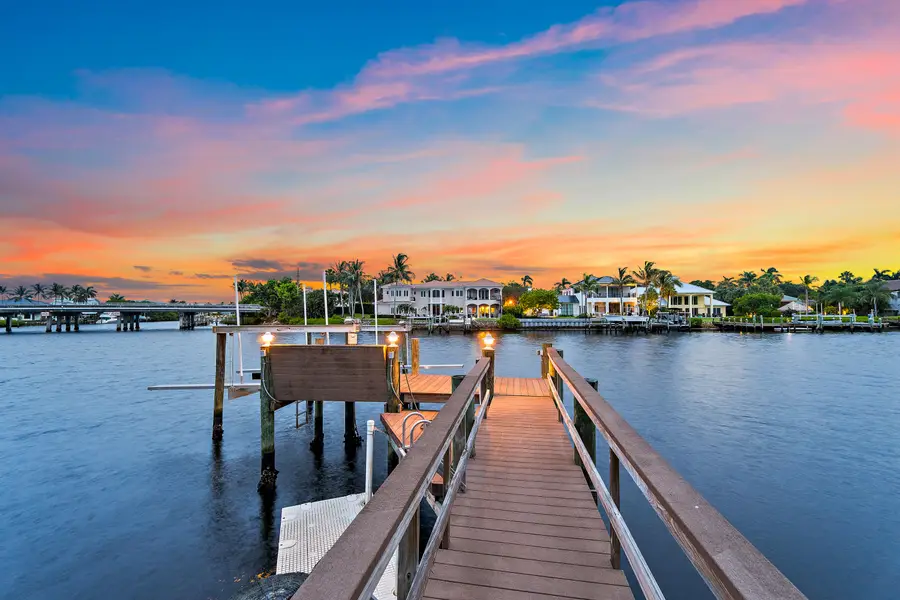 18610 SE Saint Augustine Way, Tequesta, FL 33469 - #2