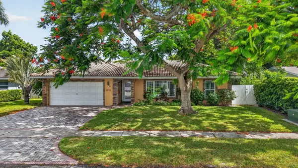1011 SW 7th Street, Boca Raton, FL 33486