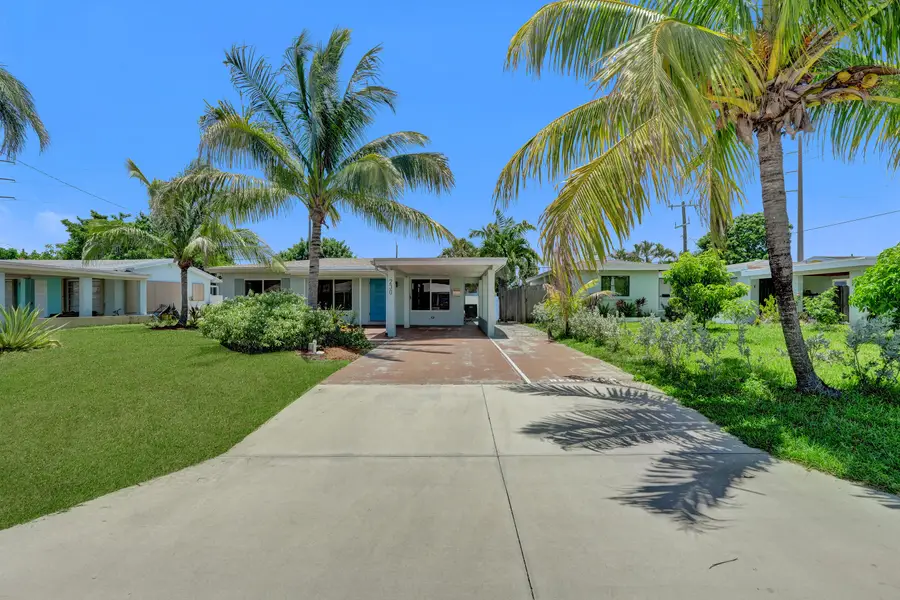 230 NE 45th Street, Oakland Park, FL 33334 - #2